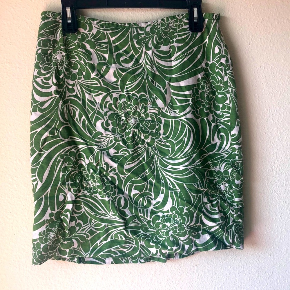 Green pencil skirt